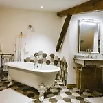 Maison De Charme Avec Spa, Au Coeur De Casa vacanze